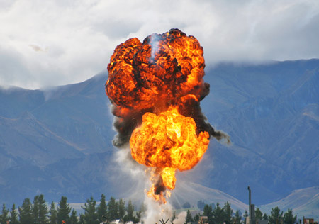  爆破、化爆、風(fēng)洞試驗(yàn)